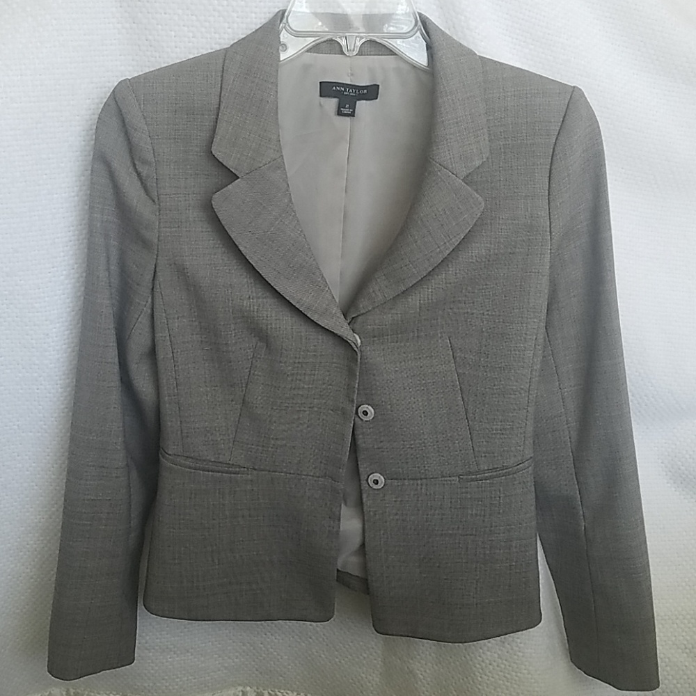 Ann Taylor brown suit jacket blazer size 2